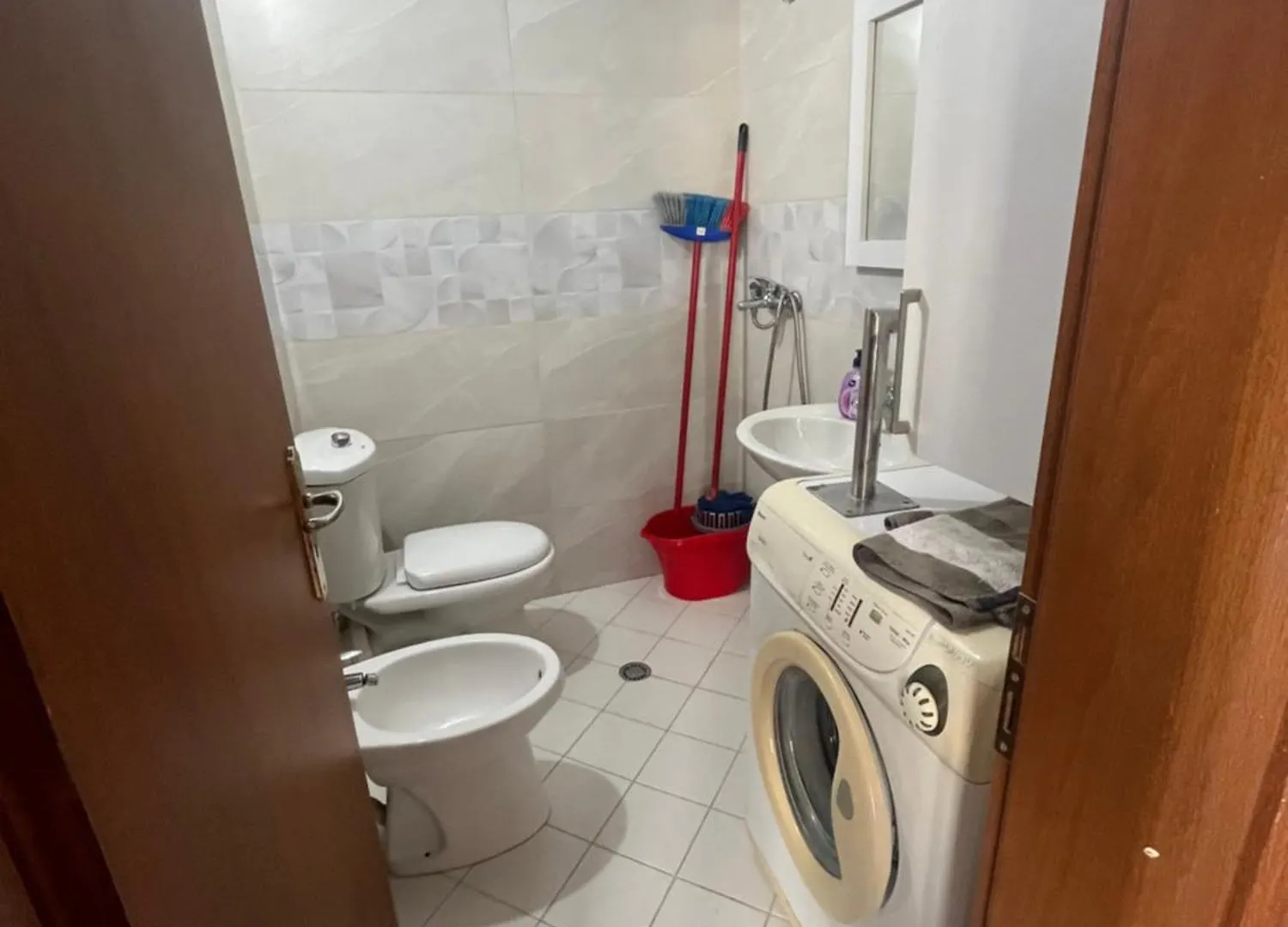 Ideal Small Two Bed Studio Apartment Durrës