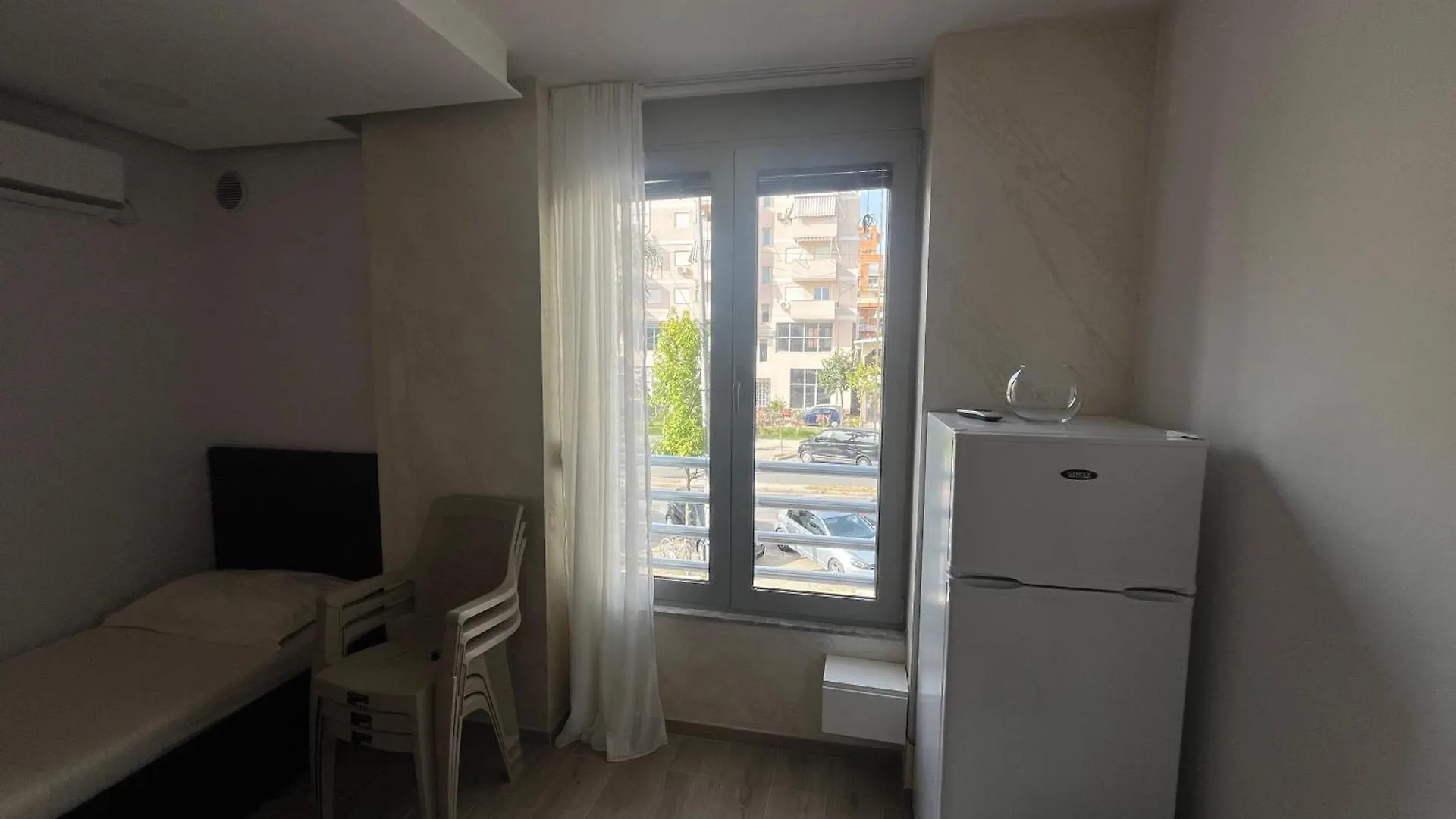 Ideal Small Two Bed Studio Apartment Durrës