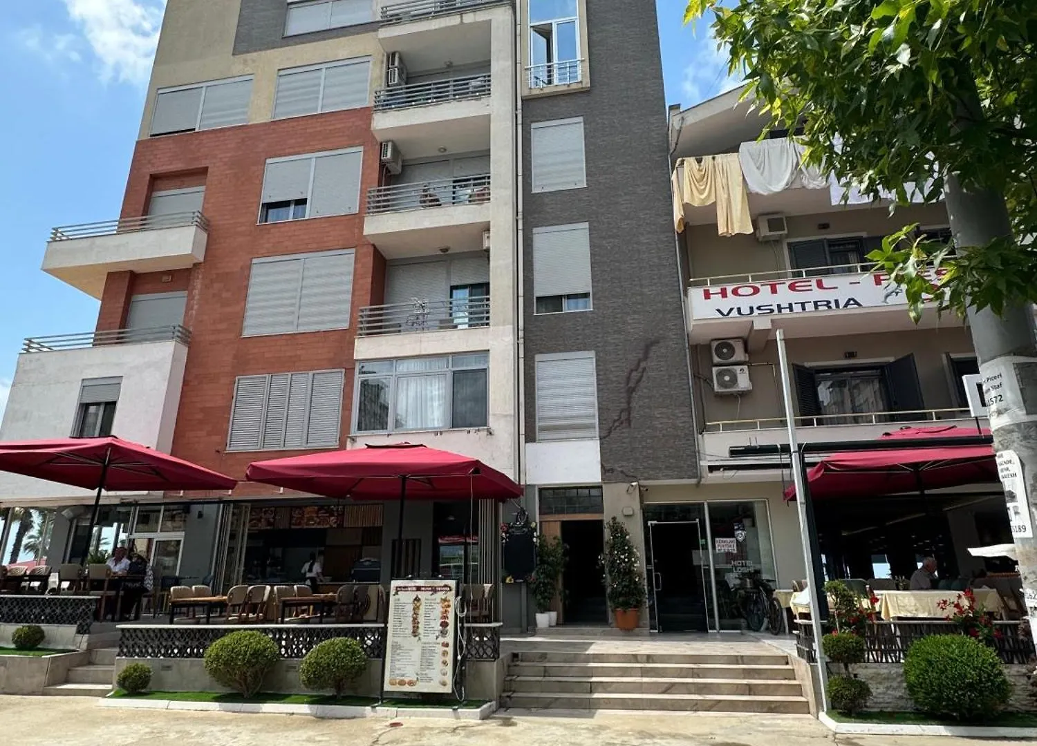 Ideal Small Two Bed Studio Apartment Durrës